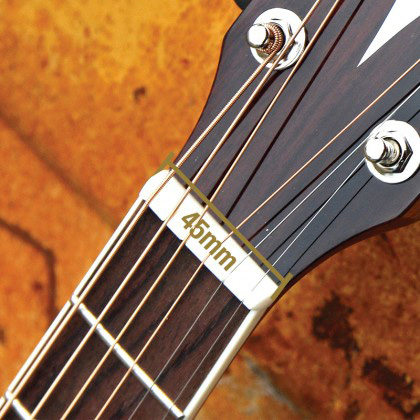 Cort L100-OF BW Fingerboard Nut Width
