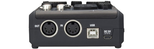 Zoom U-24 equipped essential inputs & outputs for recording